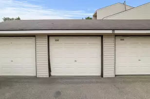 5648 Brookdale Dr N, Brooklyn Park, MN 55443 - Photo 22