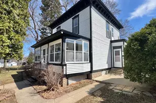 411 8th St, Red Wing, MN 55066 - Photo 8