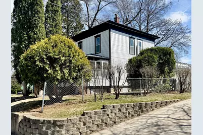 411 8th Street, Red Wing, MN 55066 - Photo 2