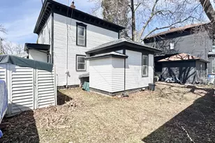 411 8th St, Red Wing, MN 55066 - Photo 4