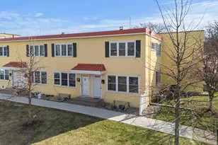 2043 Montreal Ave, Saint Paul, MN 55116 - Photo 2