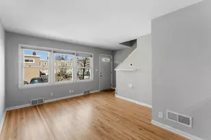 2043 Montreal Ave, Saint Paul, MN 55116 - Photo 8