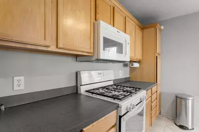 2043 Montreal Avenue, Saint Paul, MN 55116 - Photo 10