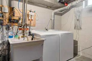 2043 Montreal Ave, Saint Paul, MN 55116 - Photo 26