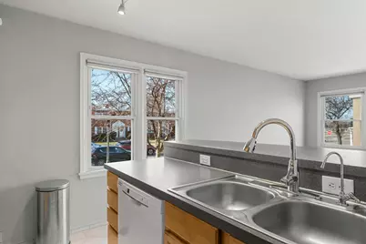 2043 Montreal Avenue, Saint Paul, MN 55116 - Photo 14