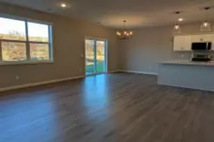 10538 Goodview Ave S, Cottage Grove, MN 55016 - Photo 2