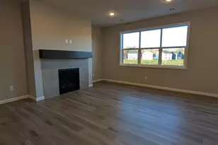 10538 Goodview Ave S, Cottage Grove, MN 55016 - Photo 4