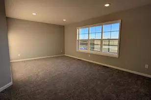 10538 Goodview Ave S, Cottage Grove, MN 55016 - Photo 8