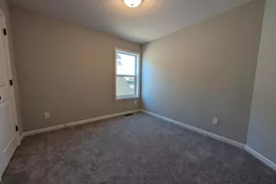 10538 Goodview Ave S, Cottage Grove, MN 55016 - Photo 8