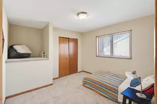 2317 Montana Ave E, Maplewood, MN 55119 - Photo 16