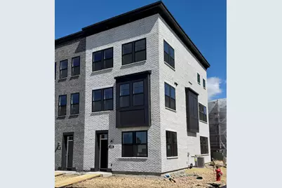 856 Woodlawn Avenue, Saint Paul, MN 55116 - Photo 1