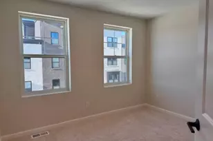 906 Woodlawn Ave, Saint Paul, MN 55116 - Photo 22