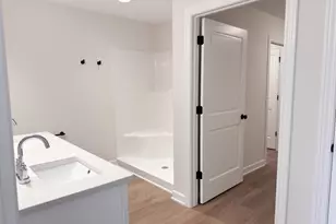 718 S Division St, Roberts, WI 54023 - Photo 14