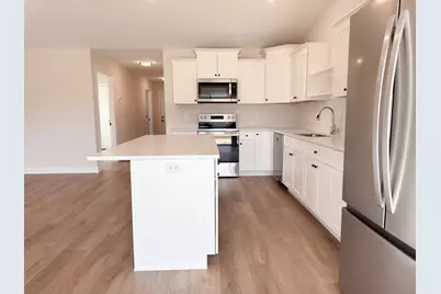 718 South Division Street, Roberts, WI 54023 - Photo 4