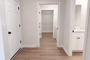 718 S Division St, Roberts, WI 54023 - Photo 6