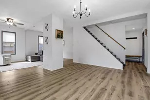 921 11th St E, Menomonie, WI 54751 - Photo 8