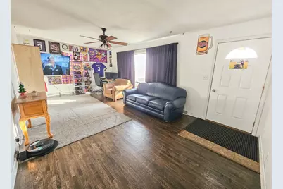 513 E Hollett Street, Tracy, MN 56175 - Photo 4