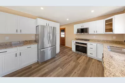 2042 Bluestone Lane, Eagan, MN 55122 - Photo 14