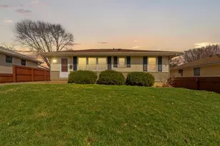 1461 Cascade St NW, Rochester, MN 55901 - Photo 1