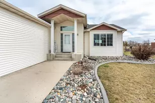 1557 Johnson Dr S, Moorhead, MN 56560 - Photo 36