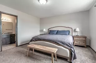 1557 Johnson Dr S, Moorhead, MN 56560 - Photo 12