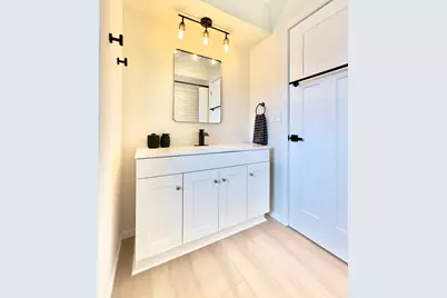 2125 Hazelwood Street, Maplewood, MN 55109 - Photo 16