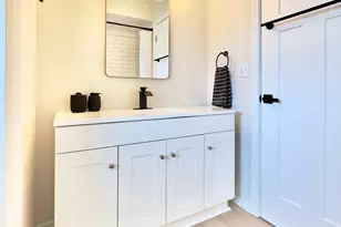 2125 Hazelwood St, Maplewood, MN 55109 - Photo 16