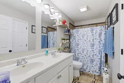 1372 Desoto Street, Saint Paul, MN 55130 - Photo 12