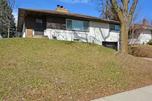 1483 3rd St E, Saint Paul, MN 55106 - Photo 30