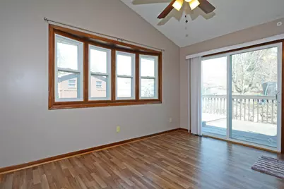 1483 3rd Street E, Saint Paul, MN 55106 - Photo 14