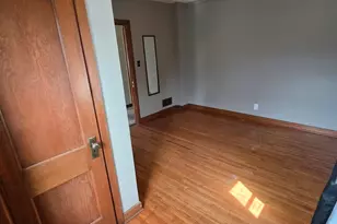 200 5th St SW, Austin, MN 55912 - Photo 6