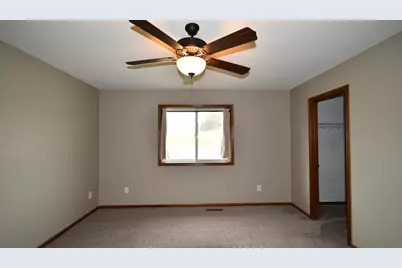 887 Golf View Avenue, Zumbrota, MN 55992 - Photo 18
