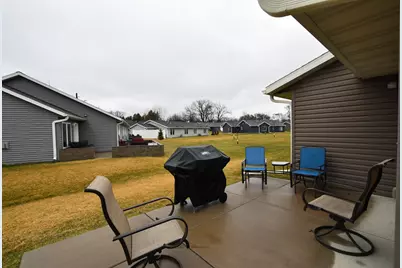 147 Highland Circle, Zumbrota, MN 55992 - Photo 8