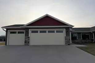 147 Highland Circle, Zumbrota, MN 55992 - Photo 1