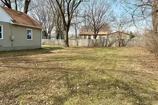 8716 Elliot Ave S, Bloomington, MN 55420 - Photo 6