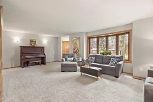 4589 Saddlewood Dr, Minnetonka, MN 55345 - Photo 20