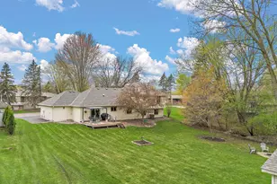 4589 Saddlewood Dr, Minnetonka, MN 55345 - Photo 8