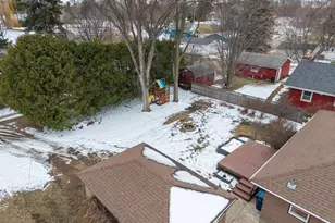 707 W Alcott Ave, Fergus Falls, MN 56537 - Photo 38