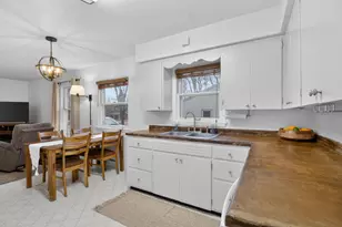 707 W Alcott Ave, Fergus Falls, MN 56537 - Photo 10
