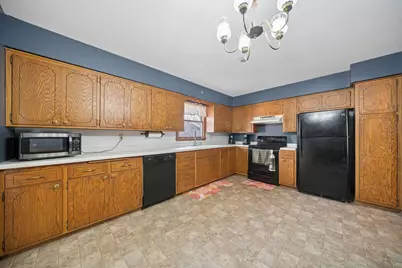 402 E 2nd Street N, Truman, MN 56088 - Photo 10