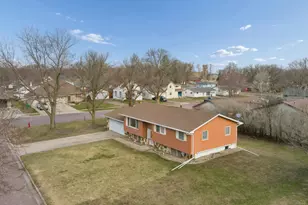 402 E 2nd St N, Truman, MN 56088 - Photo 22