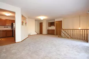 7689 Nicholas Way, Chanhassen, MN 55317 - Photo 2