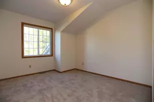 7689 Nicholas Way, Chanhassen, MN 55317 - Photo 10