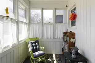 1043 Wilson Ave, Saint Paul, MN 55106 - Photo 2