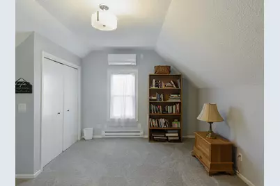 1043 Wilson Avenue, Saint Paul, MN 55106 - Photo 12