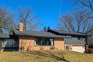 1308 Ridgeview Dr, Montevideo, MN 56265 - Photo 2