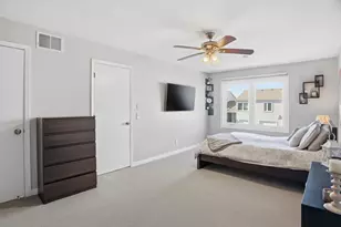 7404 Landau Dr, Bloomington, MN 55438 - Photo 10