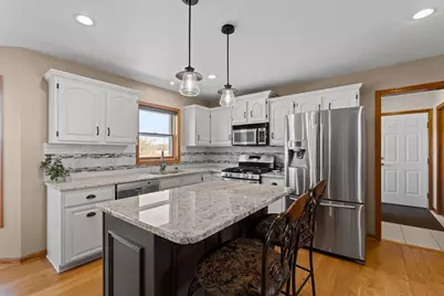 2049 68th Street NW, Rochester, MN 55901 - Photo 4