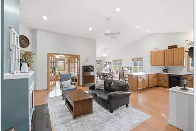 320 Willink Drive, Baldwin, WI 54002 - Photo 4