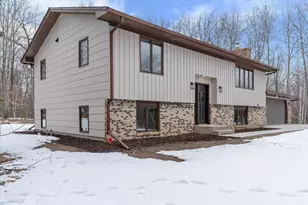 37098 Woodland Dr, Cohasset, MN 55721 - Photo 2